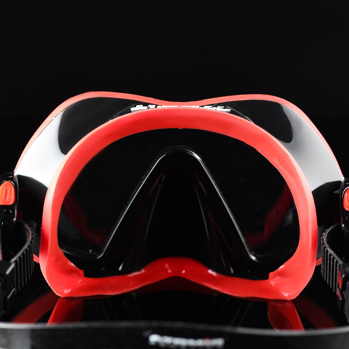 Atomic Aquatics Venom Frameless Dive Mask - DIPNDIVE