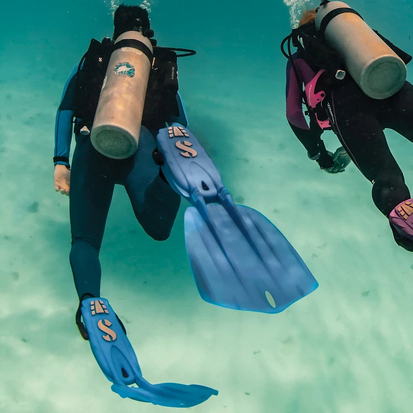 ScubaPro Seawing Nova Fins - DIPNDIVE