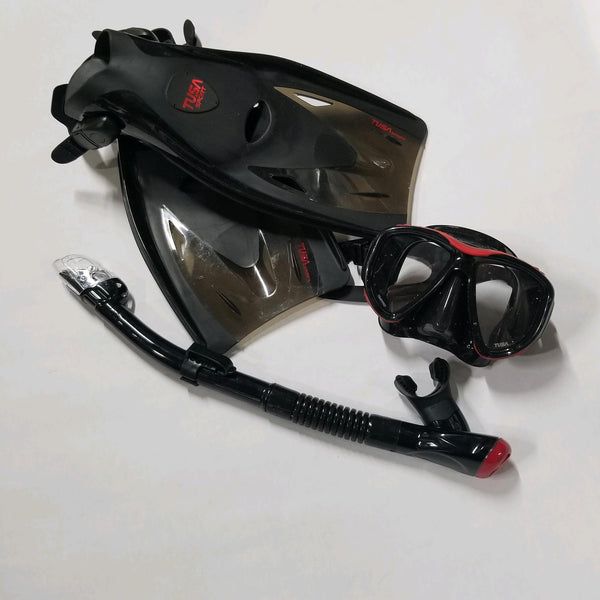 Used Tusa Powerview Adult Dry Travel Set - Black/Red - Medium - DIPNDIVE