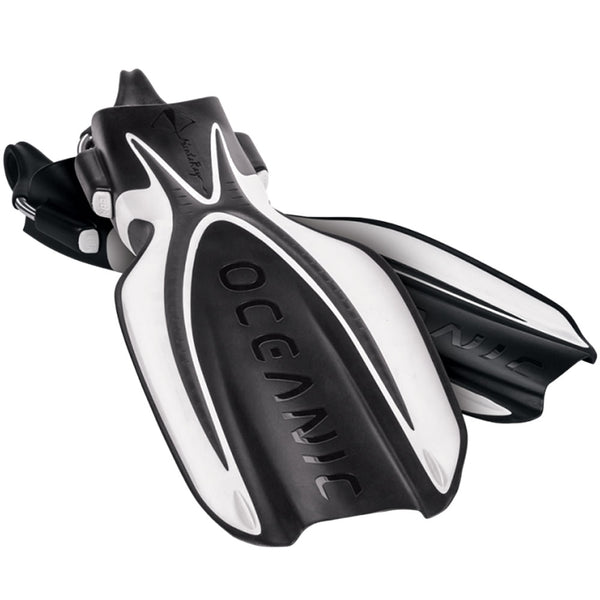 Used Oceanic Manta Ray Scuba Dive Fins-Regular-White / Black - Size: 10-12 / 44-46 - DIPNDIVE