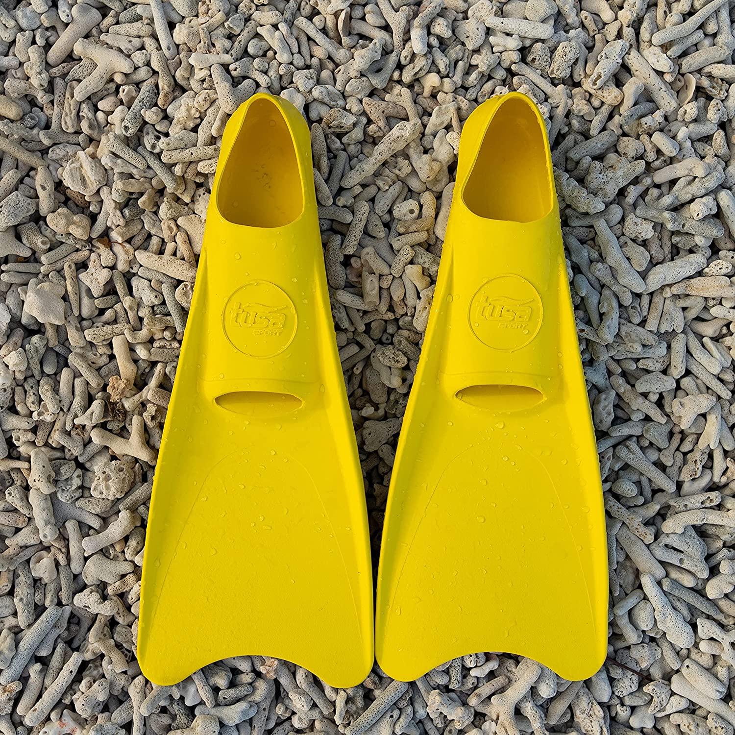 Tusa Sport Full Foot Rubber Scuba Dive Fins - DIPNDIVE