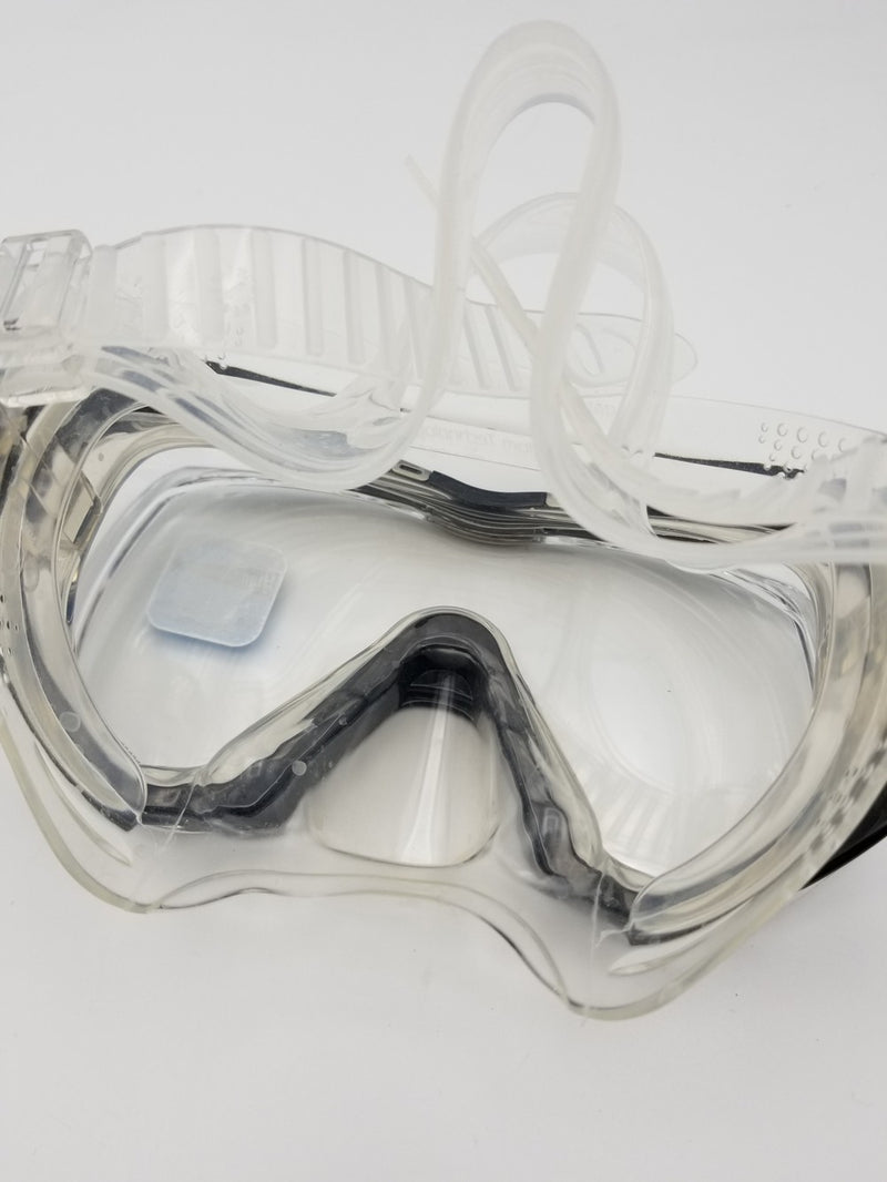 Used Tusa M-3001 Freedom Tri-Quest Dive Mask-Black - DIPNDIVE