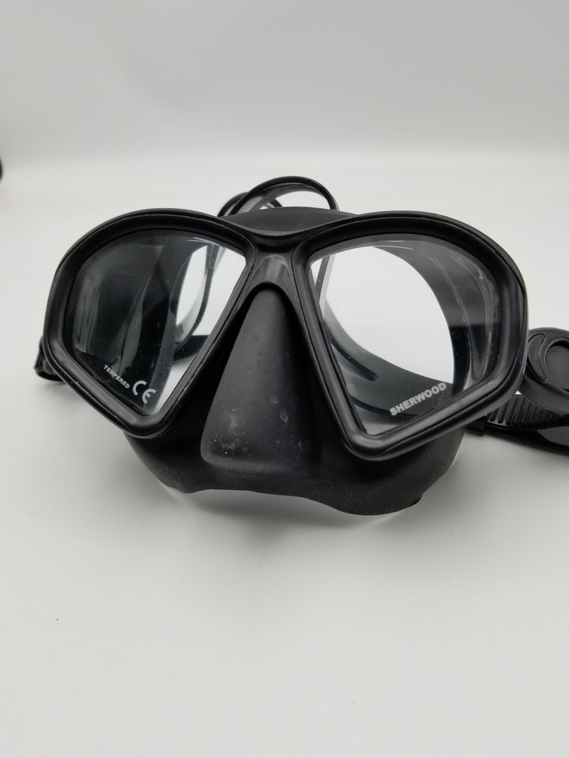 Used Sherwood Onyx Mask, Black - DIPNDIVE