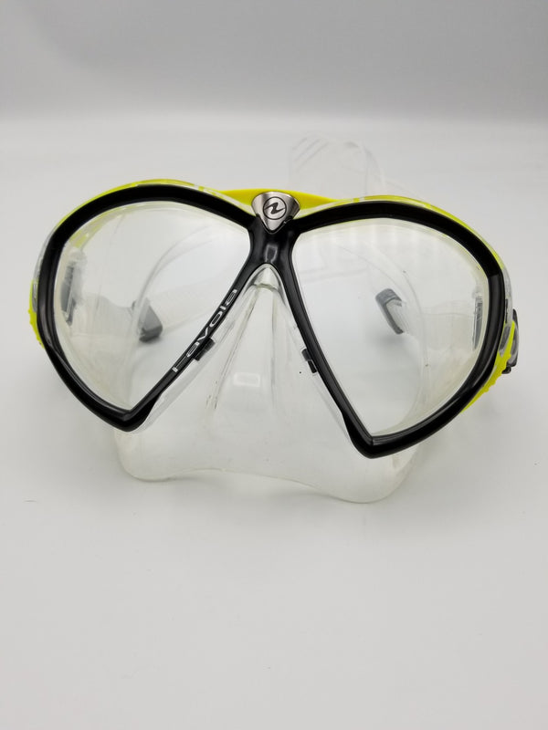 Used Aqua Lung Favola Double Lens Dive Mask - Yellow - DIPNDIVE