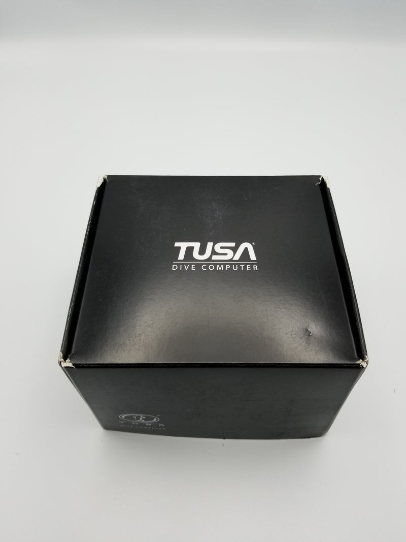 Tusa Element Wrist Scuba Dive Computer (Open box) - DIPNDIVE